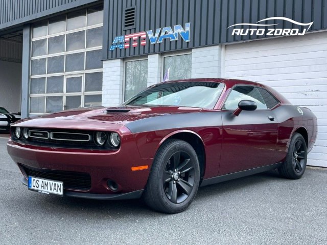 Dodge Challenger SXT 3.6 V6, 227kW, A, 2d.