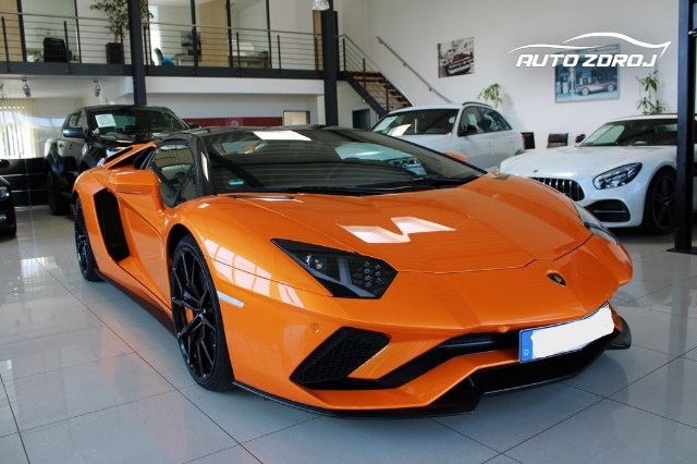 Lamborghini Aventador Roadster S LP740 - 4, 544kW, A7, 2d.