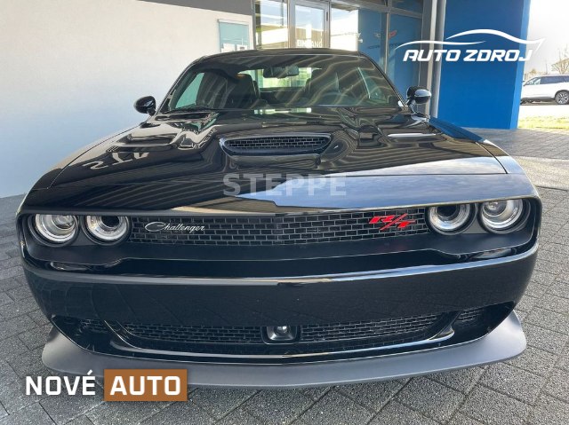Dodge Challenger 6.4 V8, 362kW, A, 2d.